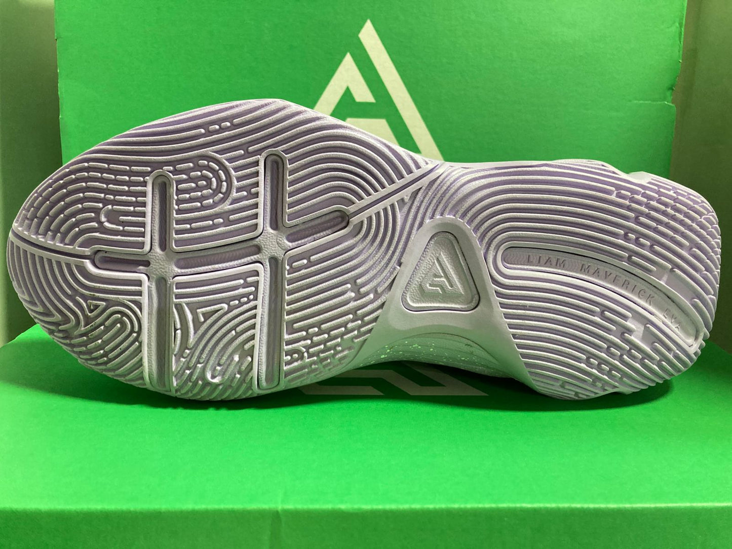 Nike Giannis Immortality 4 GS 'Court Purple/Hydrangeas/White/Bright Crimson'