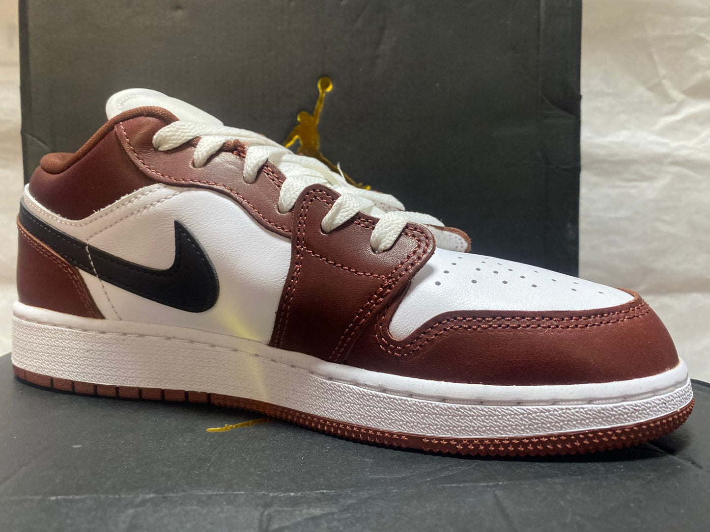 Air Jordan 1 Low GS 'Dark Pony'