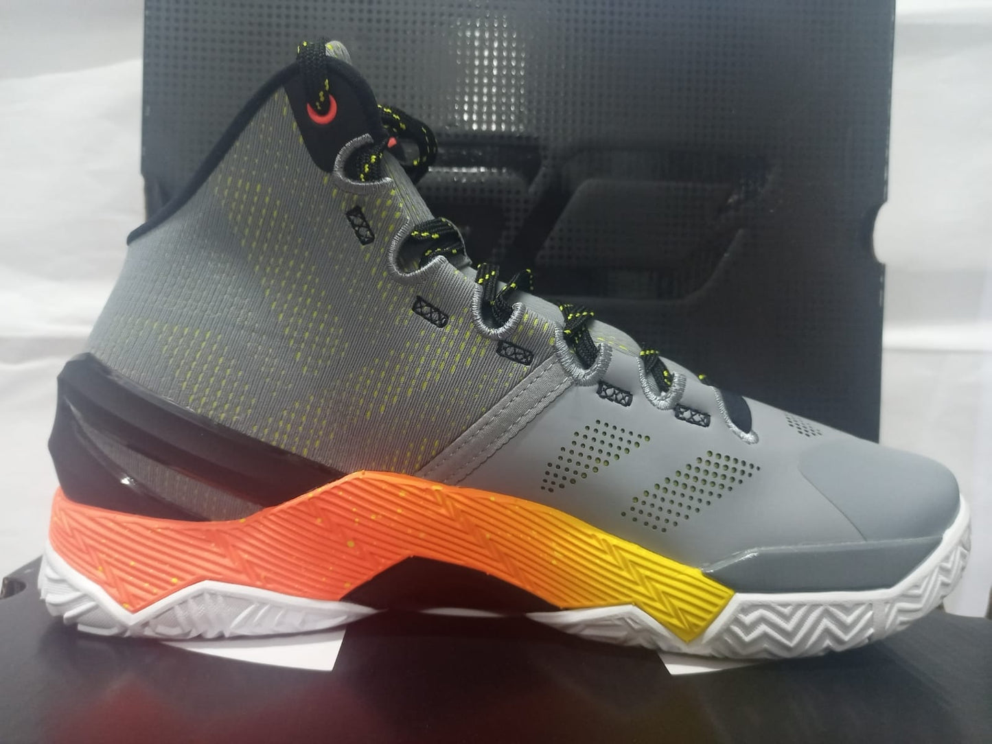 Under Armour Curry 2 Retro 'Iron Sharpens Iron' 2022