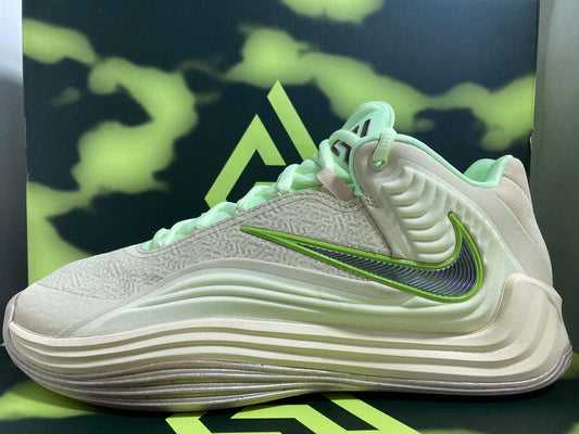 Nike Giannis Freak 7