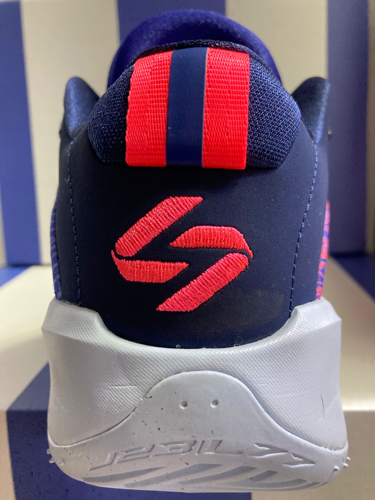 Air Jordan Luka 3 GS 'Purple Comet'