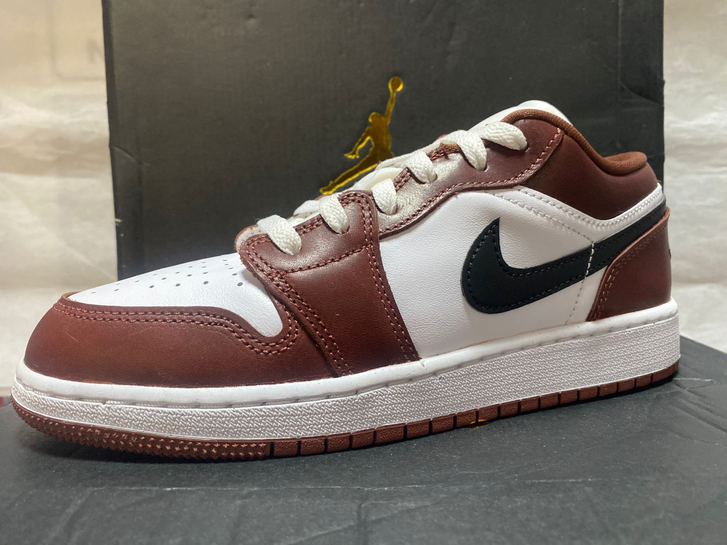 Air Jordan 1 Low GS 'Dark Pony'