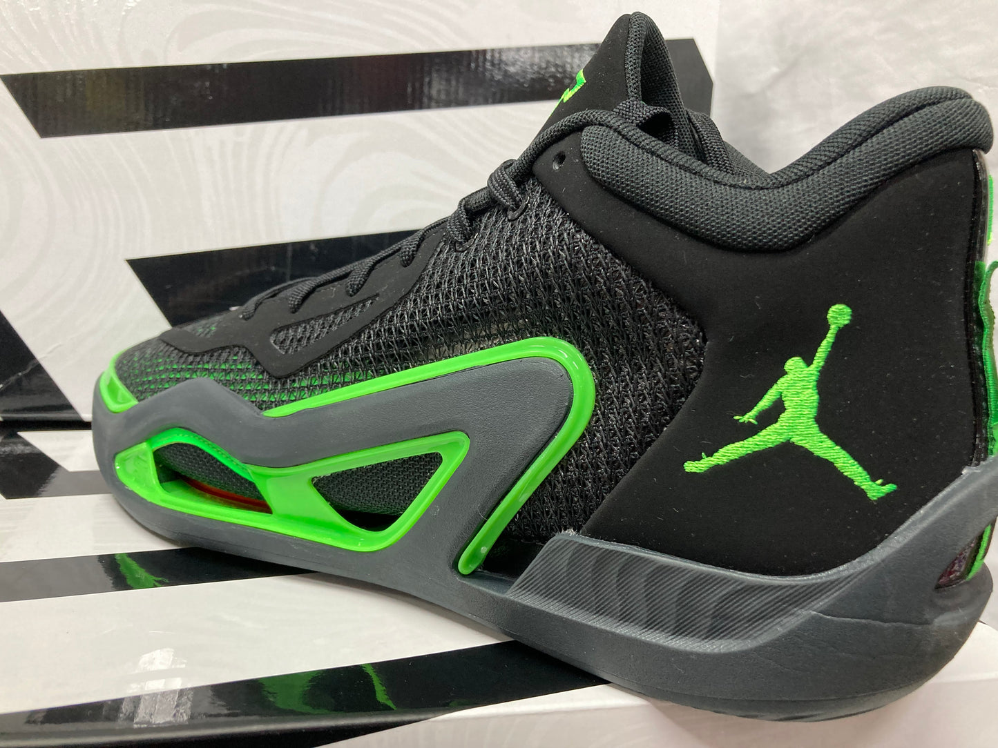 Jordan Tatum 1 'Green Strike'