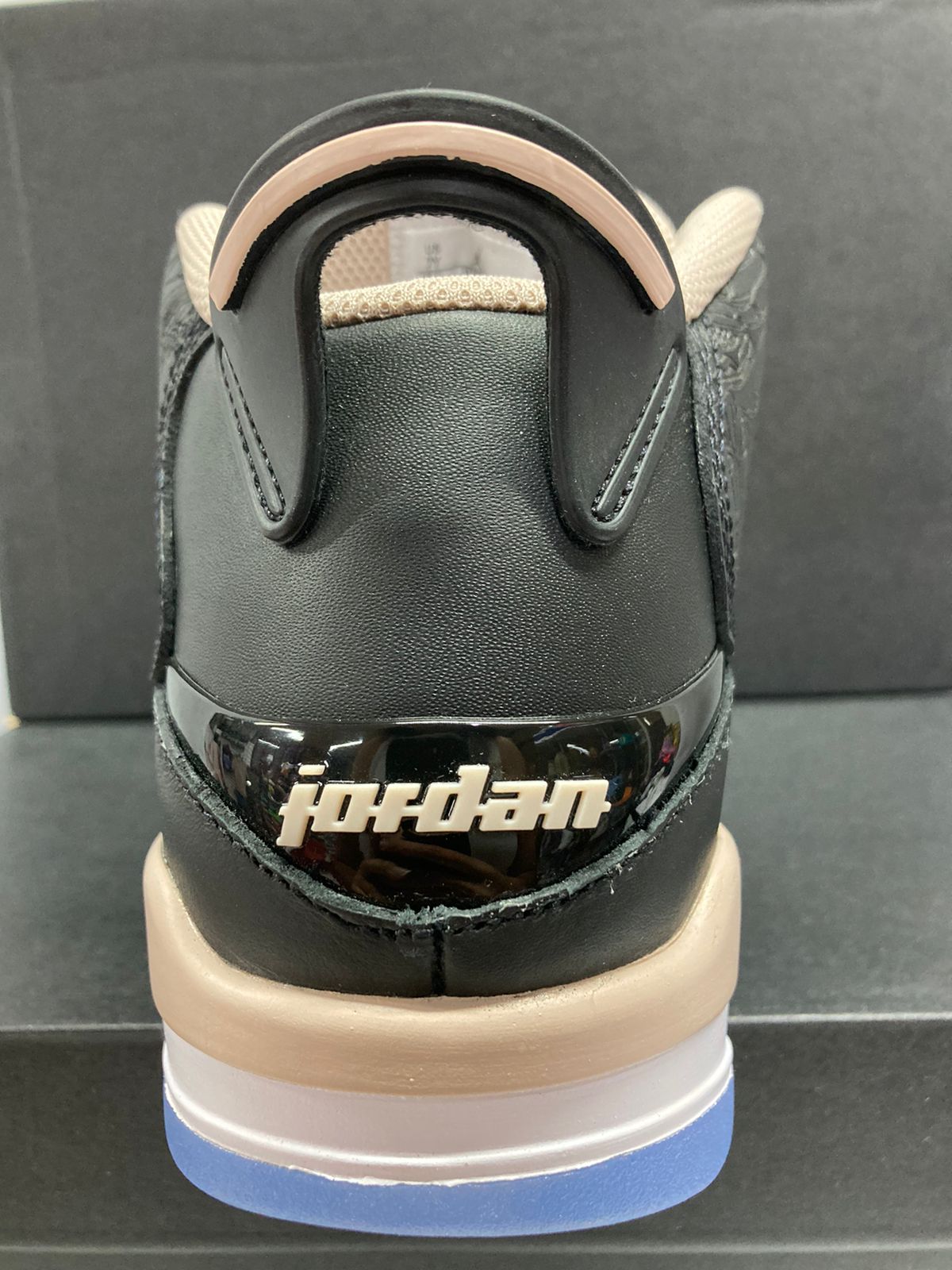 Jordan Dub Zero Black Fossil Stone