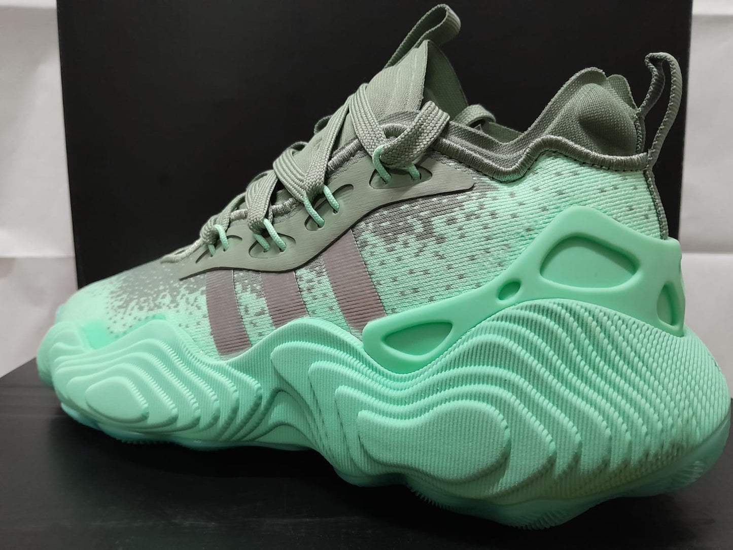 Adidas Trae Young 3 'Jade'