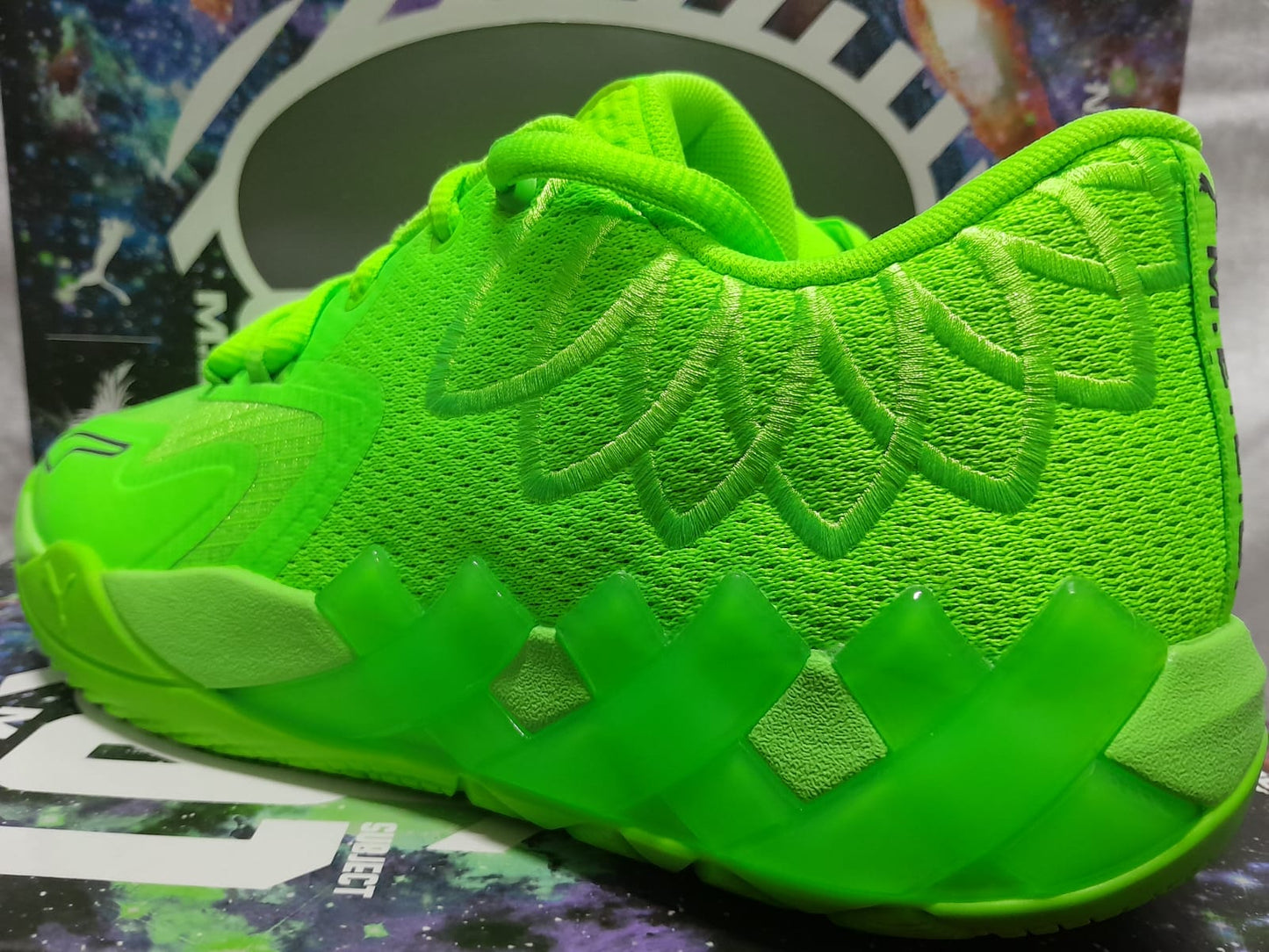 PUMA LAMELO MB.01 Lo Jr 'Volt'