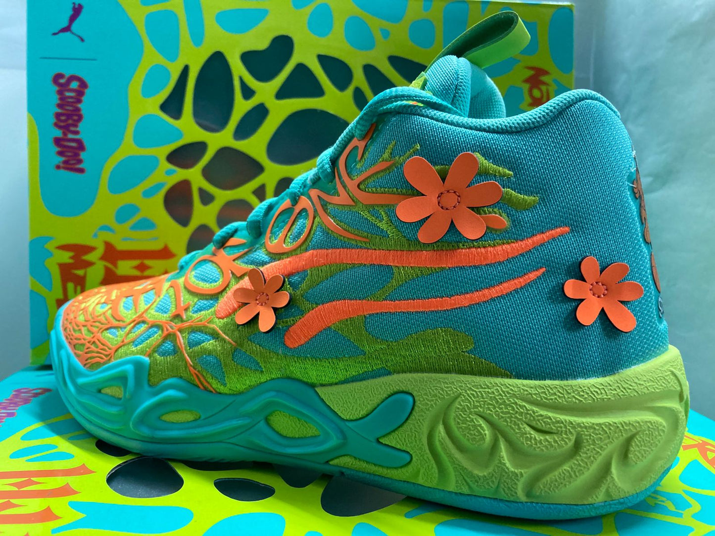 Puma MB. 04 x Scooby-Doo 'Mystery Machine'