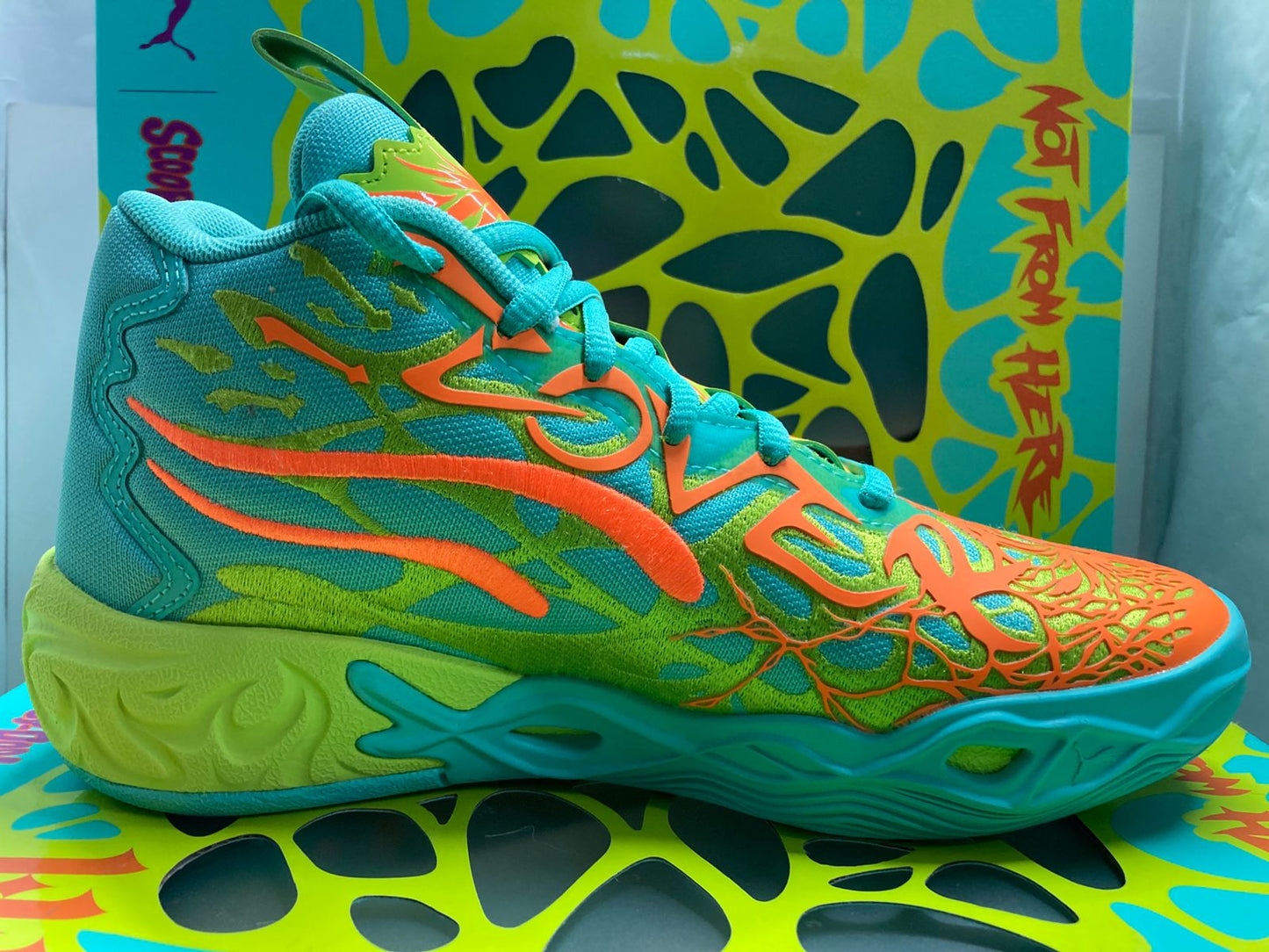 Puma MB. 04 x Scooby-Doo 'Mystery Machine'