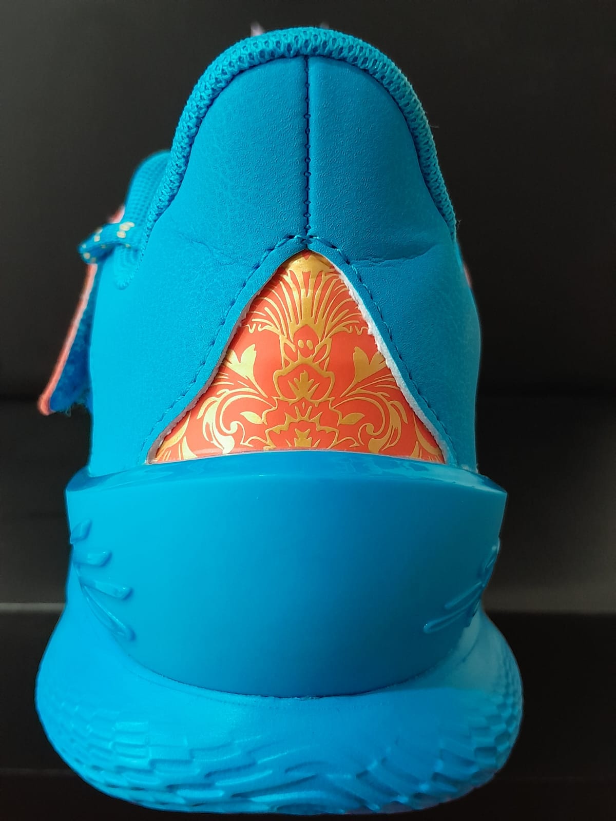 Under Armour Curry Fox 1 'Happy Fox Day'