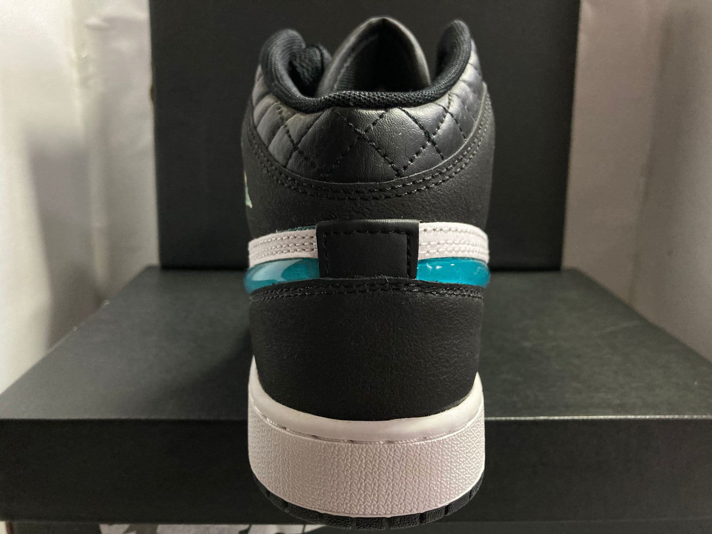 Air Jordan 1 Mid SE GS 'Formula 23 Pack'