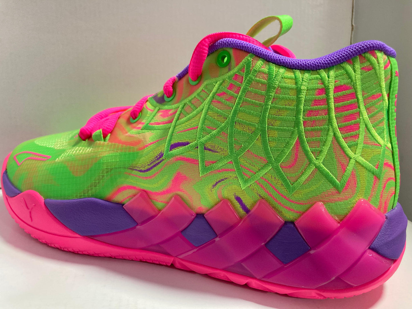 Puma MB.01 'Inverse Toxic'