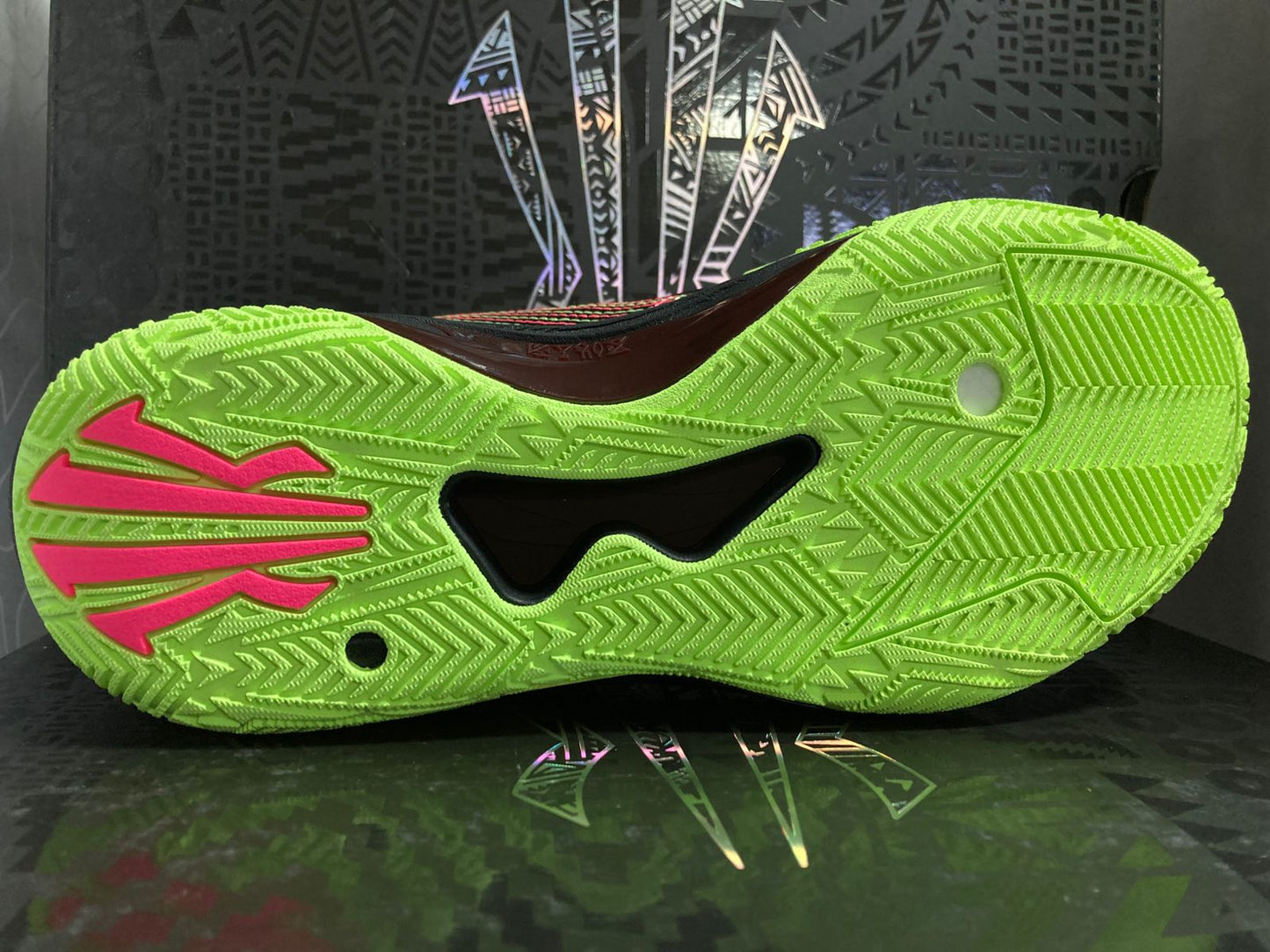 Anta kai 1 Speed kids