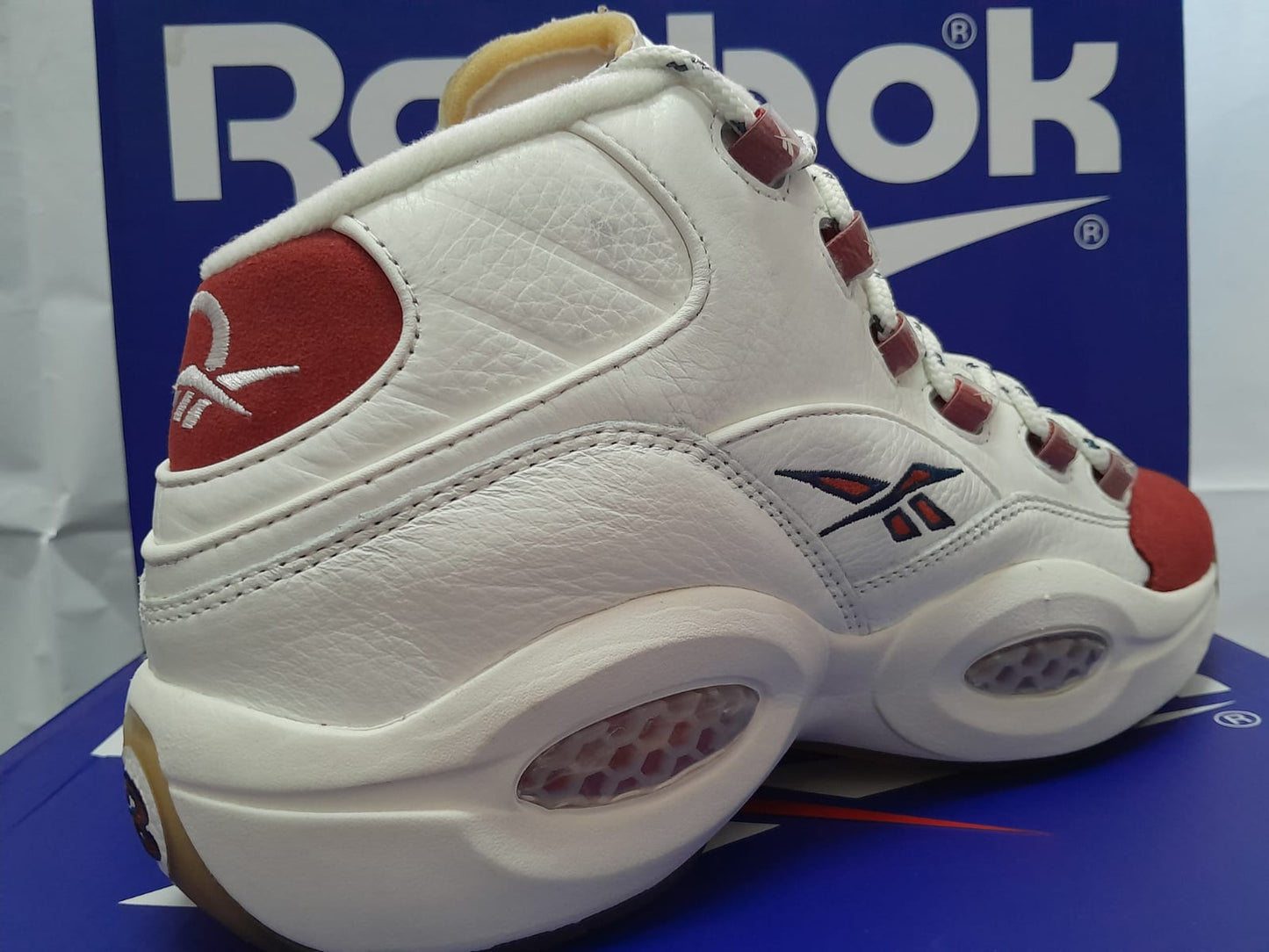 Reebok Question Mid 'Vintage Red Toe'