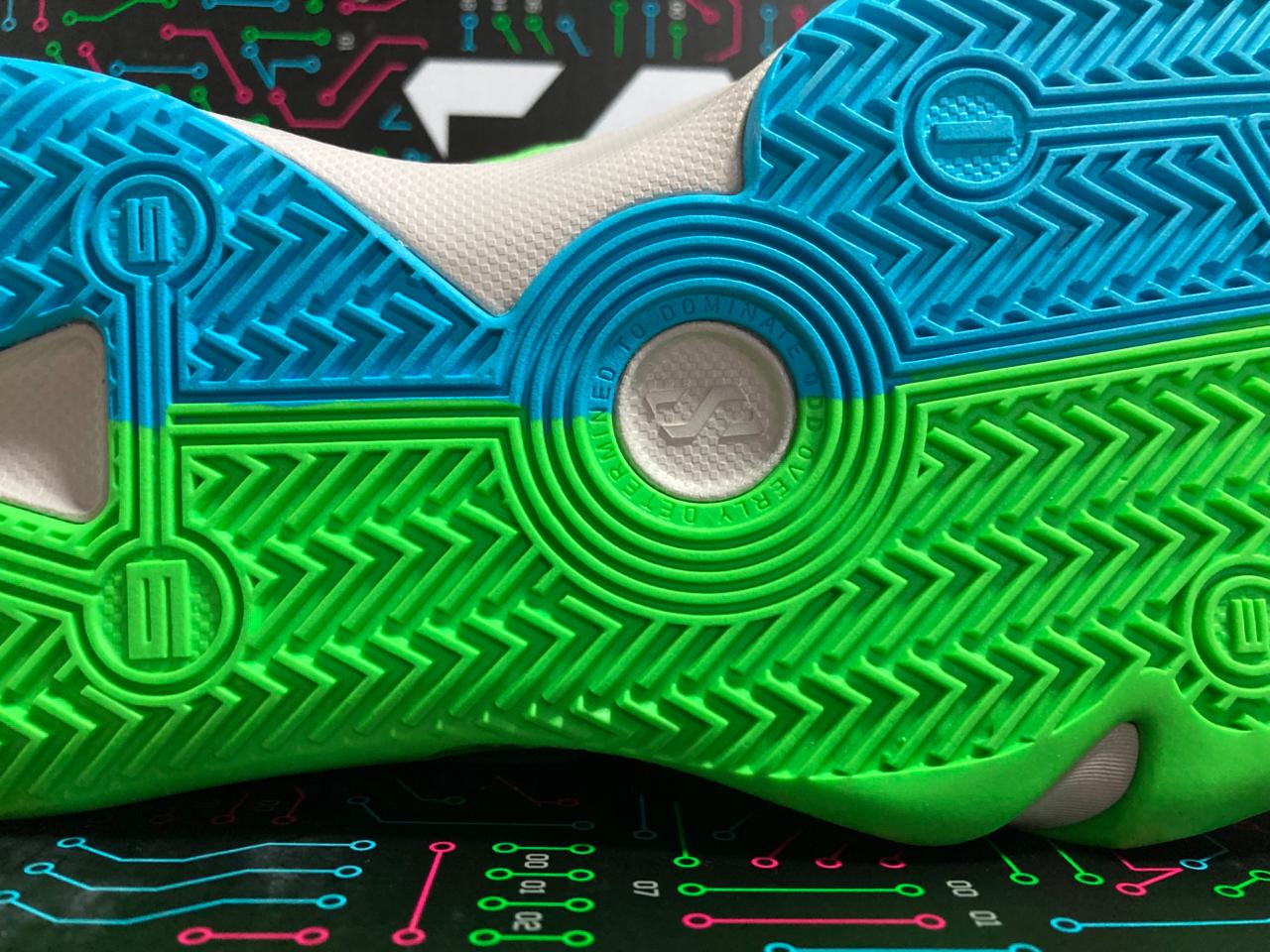 NBA 2K x Puma Scoot Zeros 2 Big Kid 'Mismatched'