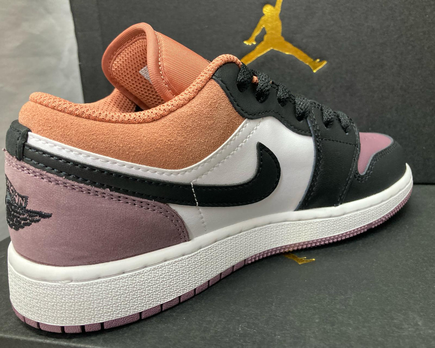 Air Jordan 1 Low SE GS 'Sky J Mauve'