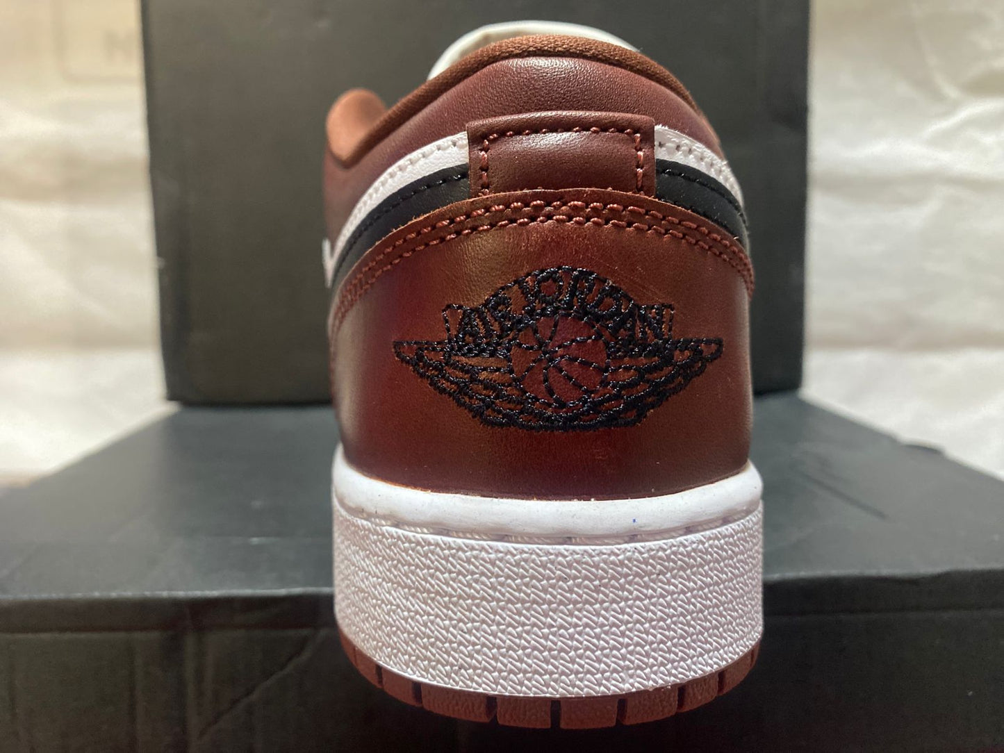 Air Jordan 1 Low GS 'Dark Pony'
