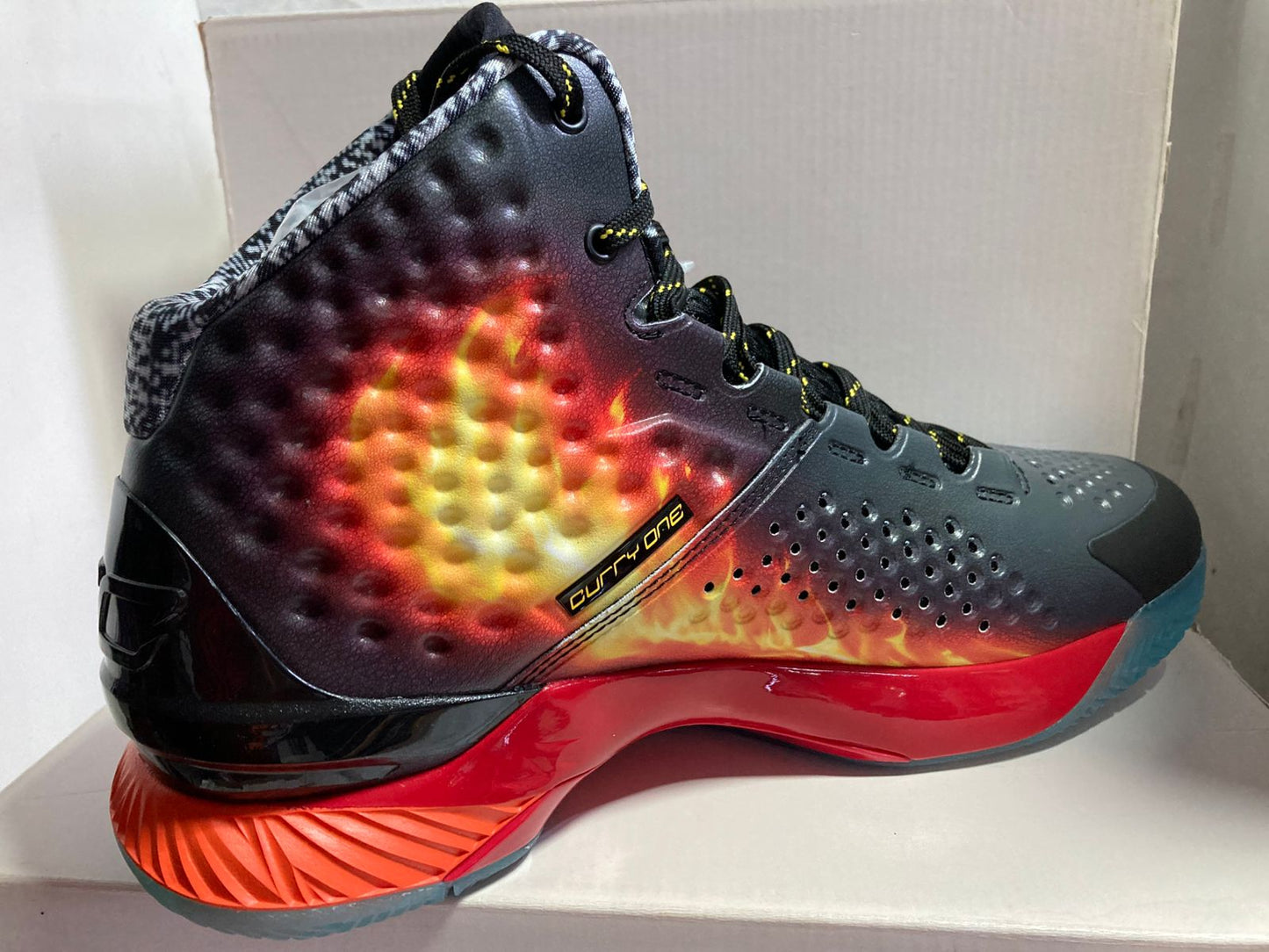 Under Armour Curry 1 Retro 'Curry Jam'