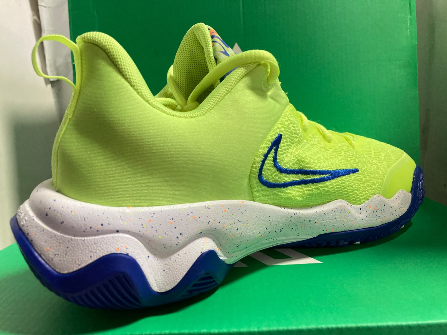 Nike Giannis Immortality 4 SE GS 'Volt Ice'