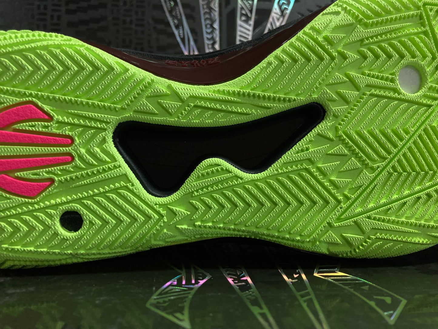 Anta kai 1 Speed kids