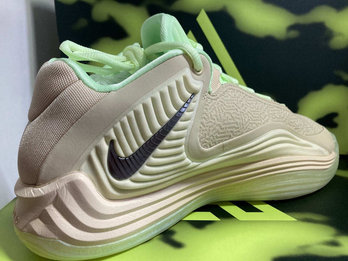 Nike Giannis Freak 7
