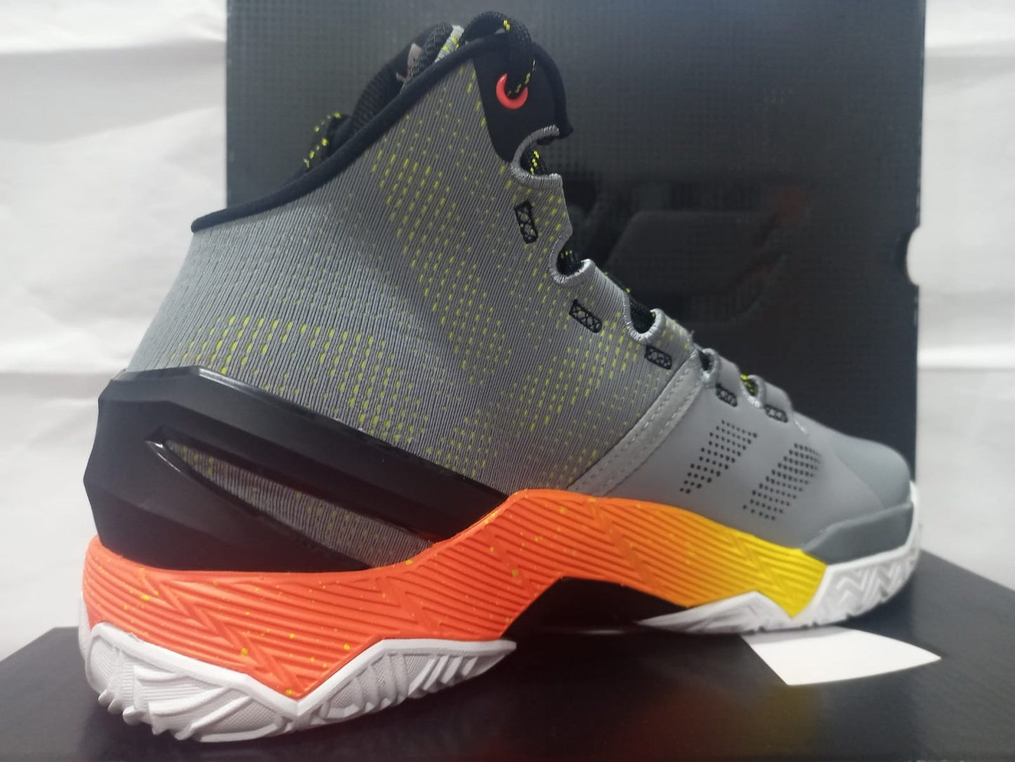 Under Armour Curry 2 Retro 'Iron Sharpens Iron' 2022