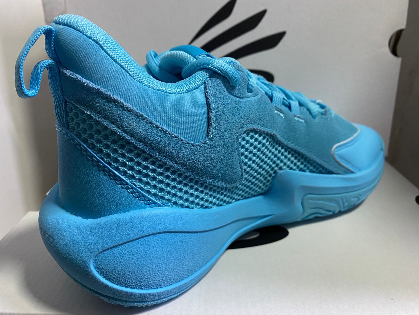 Under Armour Curry 3Z24