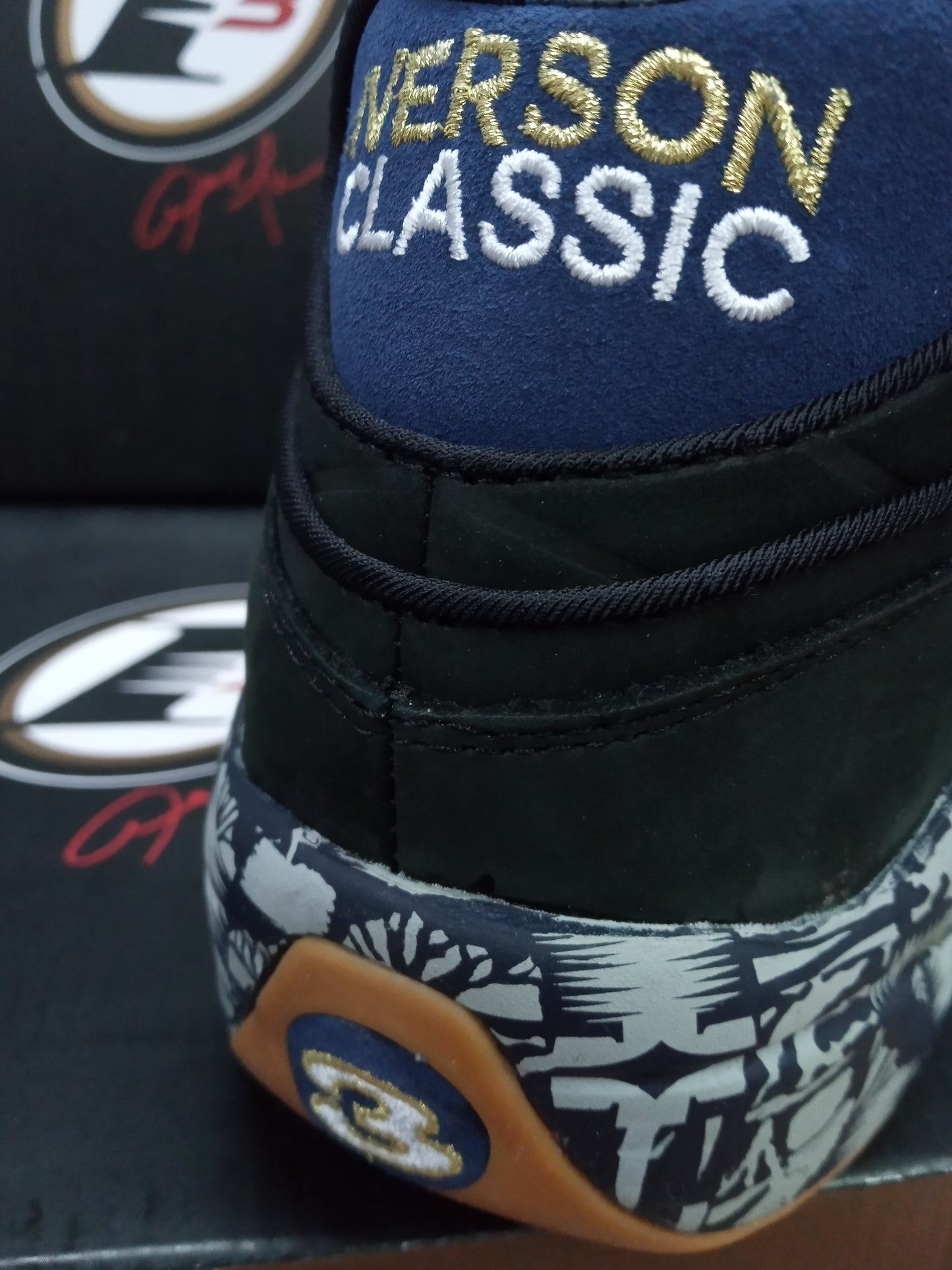 Reebok Question Mid 'Iverson Roundball Classic'