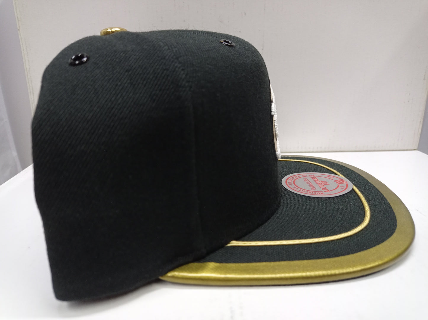 Gorra Mitchell & Ness Cleveland Cavaliers Soutache