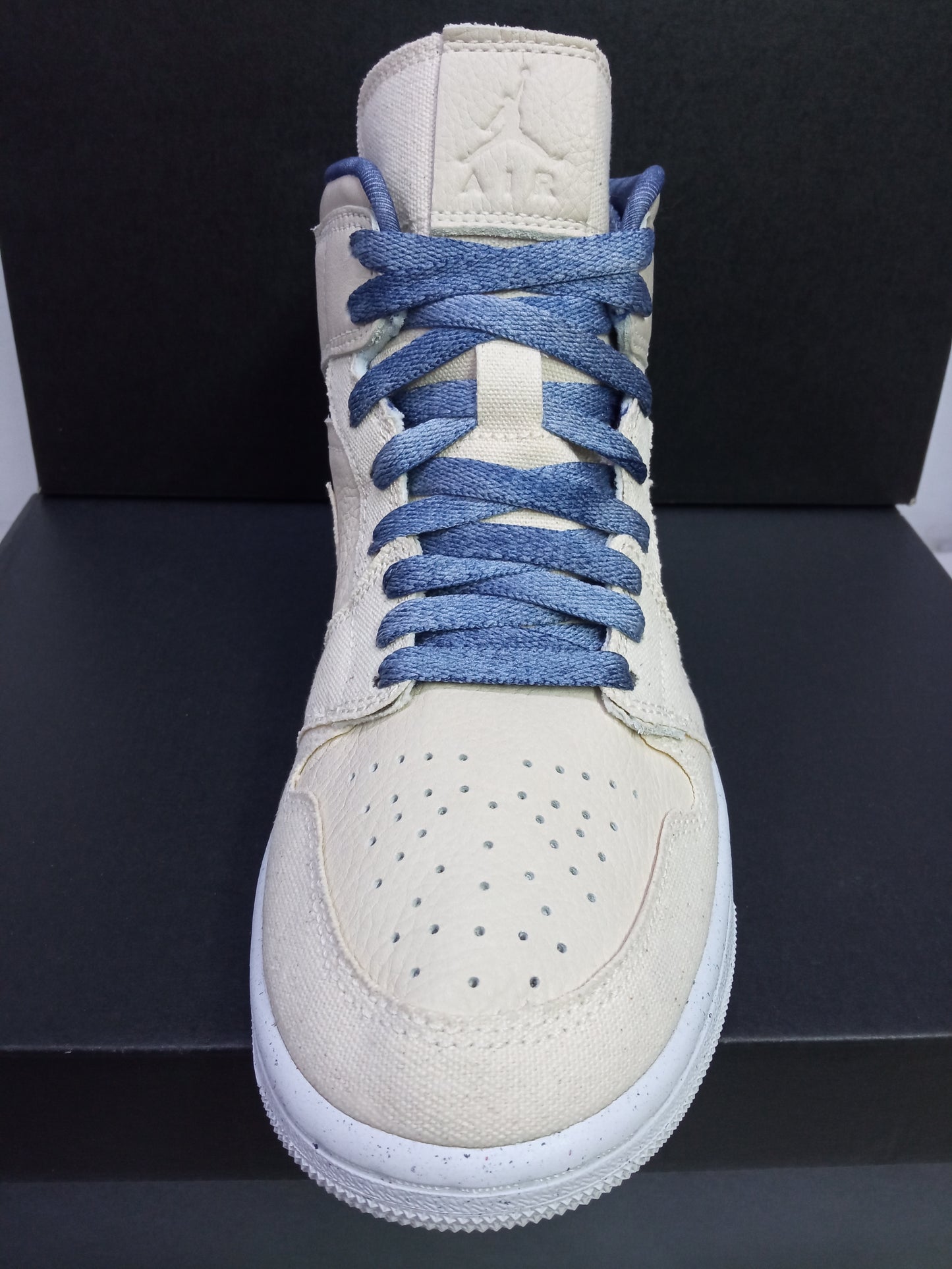 Air Jordan 1 Mid Wmns SE ''Sanddrift''